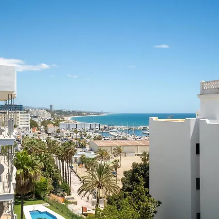Apartment Beachfront Sea Views, Old Town, Parking *