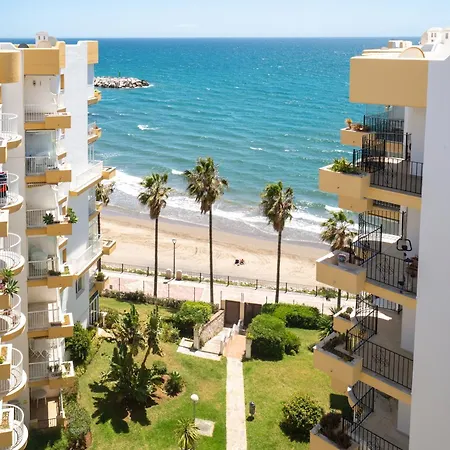 Apartment Beachfront Sea Views, Old Town, Parking *